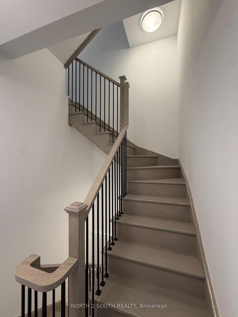 Photo 4 at 63 - 10 Calamint Lane, L'Amoreaux, Toronto