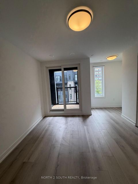Photo 9 at 63 - 10 Calamint Lane, L'Amoreaux, Toronto