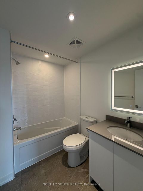 Photo 13 at 63 - 10 Calamint Lane, L'Amoreaux, Toronto