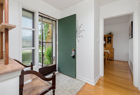 Photo 4 at 41 Strathavon Drive, Jamestown, Toronto