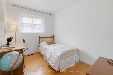 Photo 18 at 41 Strathavon Drive, Jamestown, Toronto
