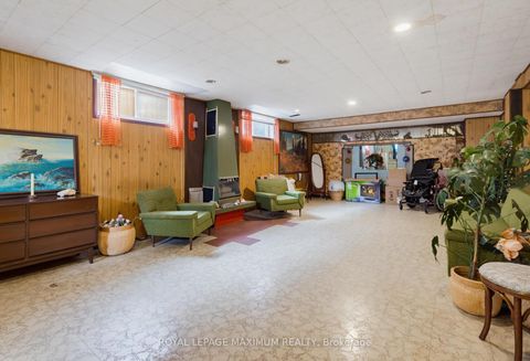 Photo 24 at 41 Strathavon Drive, Jamestown, Toronto