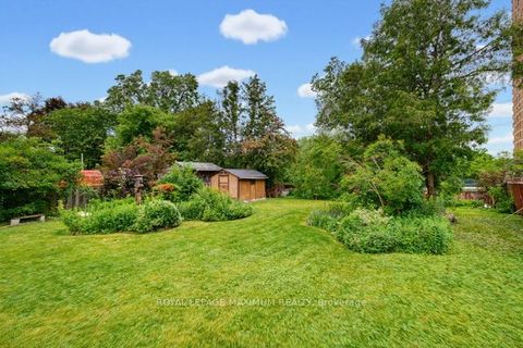 Photo 31 at 41 Strathavon Drive, Jamestown, Toronto