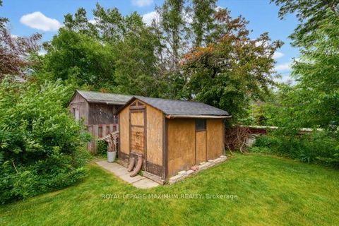 Photo 34 at 41 Strathavon Drive, Jamestown, Toronto