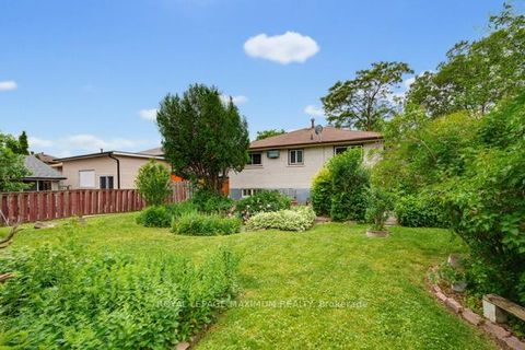 Photo 35 at 41 Strathavon Drive, Jamestown, Toronto