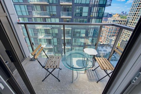 Photo 14 at 2403 - 8 Widmer Street, Waterfront Communities C1, Toronto