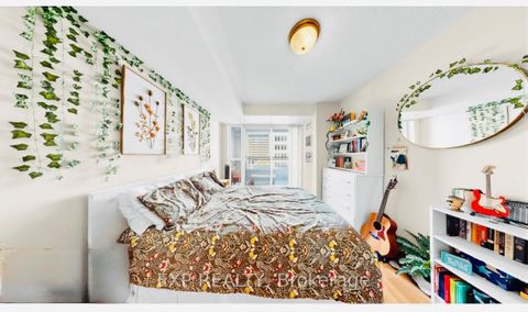 Photo 1 at 607 - 889 Bay Street, Bay Street Corridor, Toronto