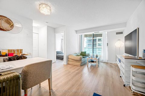 Photo 7 at 807 - 7 Lorraine Drive, Willowdale West, Toronto