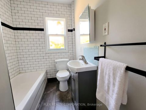 Photo 7 at 357 Victoria Park Avenue, Cliffside, Toronto
