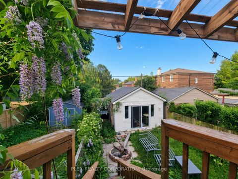 Photo 13 at 357 Victoria Park Avenue, Cliffside, Toronto