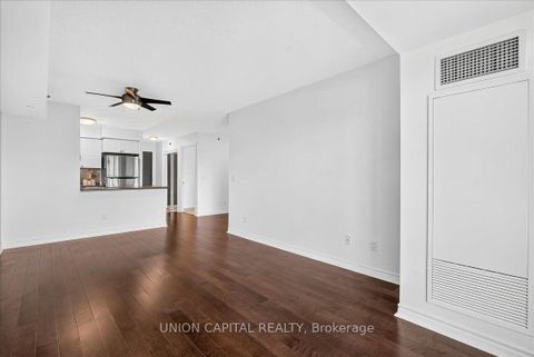 Photo 4 at 602 - 35 Saranac Boulevard, Lawrence, Toronto
