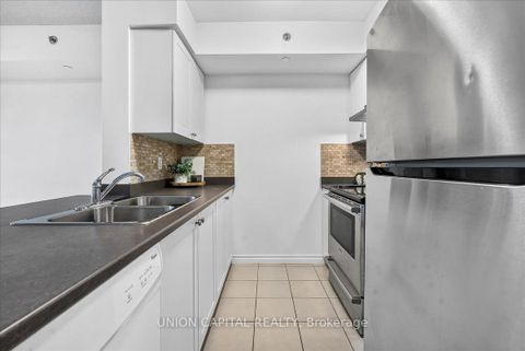 Photo 8 at 602 - 35 Saranac Boulevard, Lawrence, Toronto