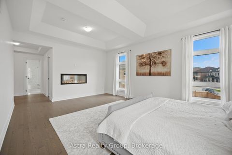 Photo 18 at 143 Ballantyne Boulevard, Vellore Village, Vaughan
