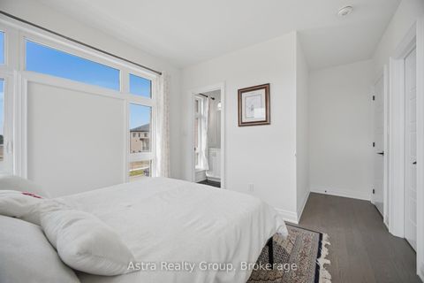 Photo 26 at 143 Ballantyne Boulevard, Vellore Village, Vaughan