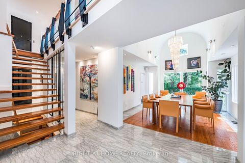 Photo 10 at 1 Friars Lane, Rosethorn, Toronto