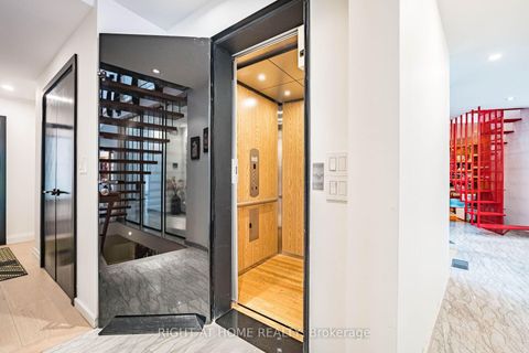 Photo 24 at 1 Friars Lane, Rosethorn, Toronto