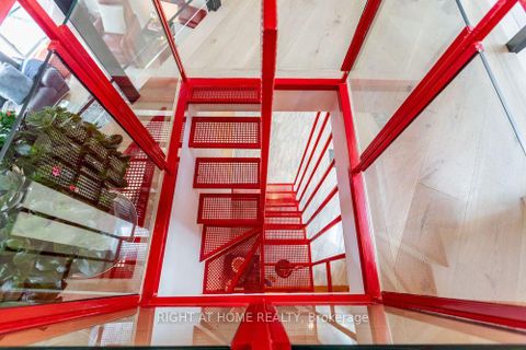 Photo 35 at 1 Friars Lane, Rosethorn, Toronto