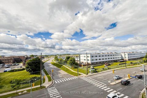 Photo 32 at 626 - 1100 Sheppard Avenue W, York University Heights, Toronto