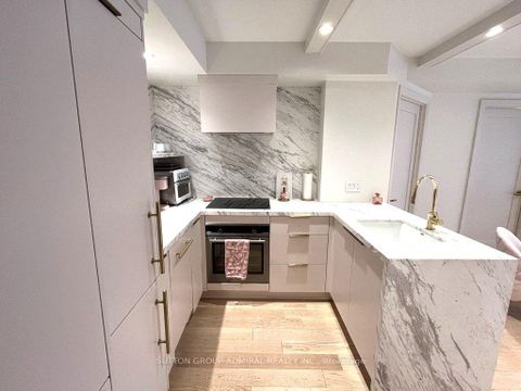 Photo 9 at 301 - 1174 Yonge Street, Annex, Toronto