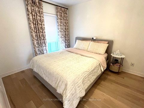 Photo 11 at 301 - 1174 Yonge Street, Annex, Toronto