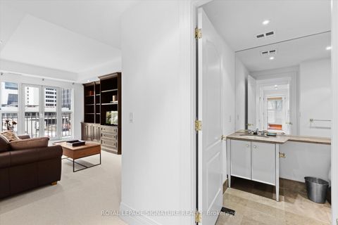 Photo 16 at 108 - 33 Delisle Avenue, St. Clair, Toronto