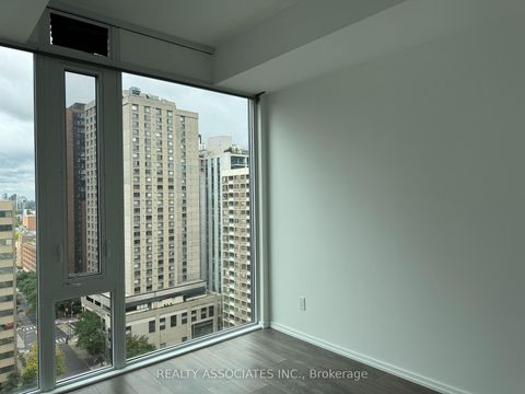 Photo 4 at 1605 - 75 St Nicholas Street, Bay Street Corridor, Toronto