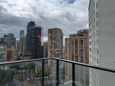 Photo 7 at 1605 - 75 St Nicholas Street, Bay Street Corridor, Toronto
