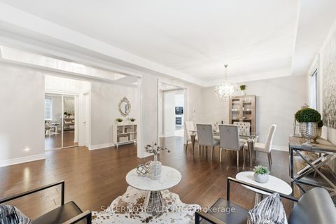 Photo 10 at 17 Balderson Drive, Kleinburg, Vaughan
