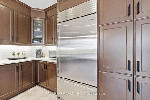 Photo 15 at 17 Balderson Drive, Kleinburg, Vaughan