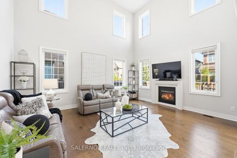 Photo 17 at 17 Balderson Drive, Kleinburg, Vaughan