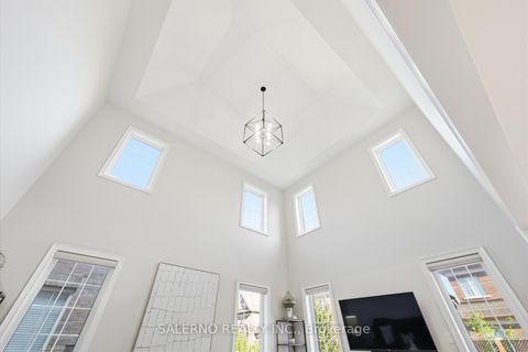 Photo 19 at 17 Balderson Drive, Kleinburg, Vaughan