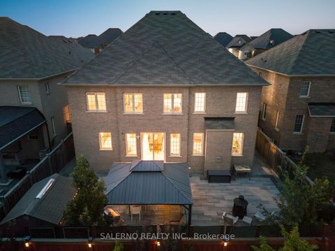 Photo 47 at 17 Balderson Drive, Kleinburg, Vaughan