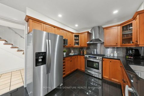 Photo 7 at 45 Chipwood Crescent, Pleasant View, Toronto