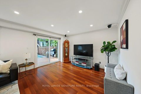 Photo 14 at 45 Chipwood Crescent, Pleasant View, Toronto