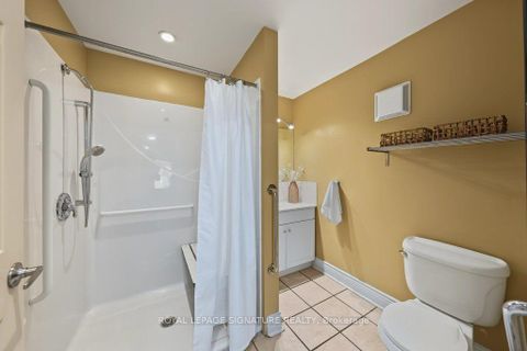 Photo 16 at 45 Chipwood Crescent, Pleasant View, Toronto