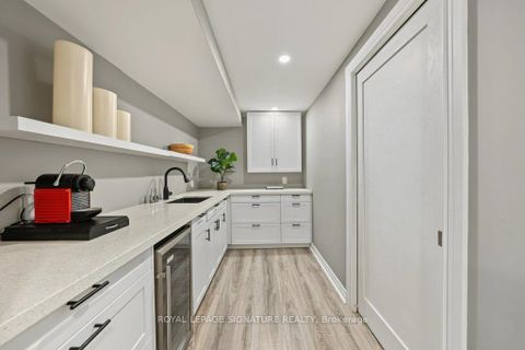 Photo 33 at 45 Chipwood Crescent, Pleasant View, Toronto