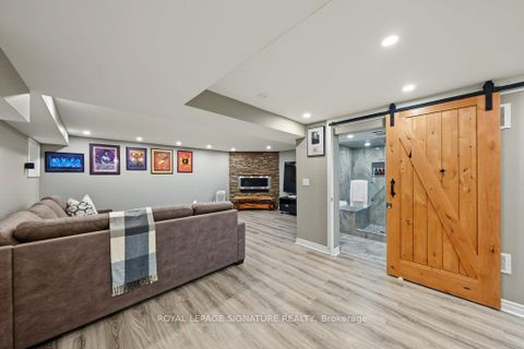 Photo 35 at 45 Chipwood Crescent, Pleasant View, Toronto