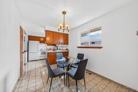 Photo 10 at 33 Jeanette Street, Cliffcrest, Toronto