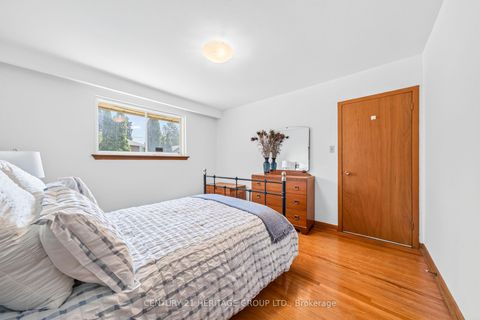 Photo 20 at 33 Jeanette Street, Cliffcrest, Toronto