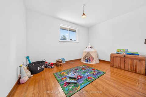 Photo 22 at 33 Jeanette Street, Cliffcrest, Toronto