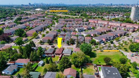 Photo 36 at 33 Jeanette Street, Cliffcrest, Toronto