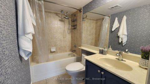 Photo 11 at 404 - 3830 Bathurst Street, Clanton Park, Toronto