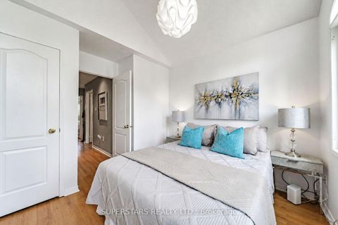 Photo 24 at 62 Tania Crescent, Maple, Vaughan