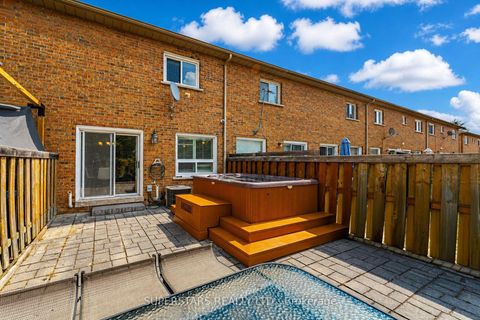Photo 27 at 62 Tania Crescent, Maple, Vaughan