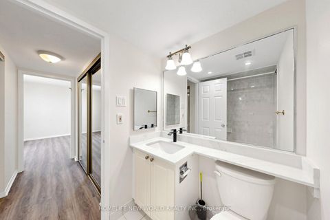 Photo 19 at 3512 - 99 Harbour Square, Waterfront Communities C1, Toronto
