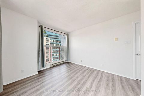 Photo 23 at 3512 - 99 Harbour Square, Waterfront Communities C1, Toronto