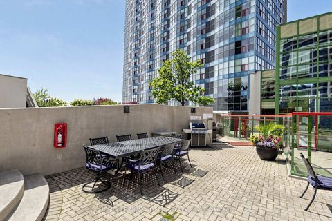 Photo 37 at 3512 - 99 Harbour Square, Waterfront Communities C1, Toronto