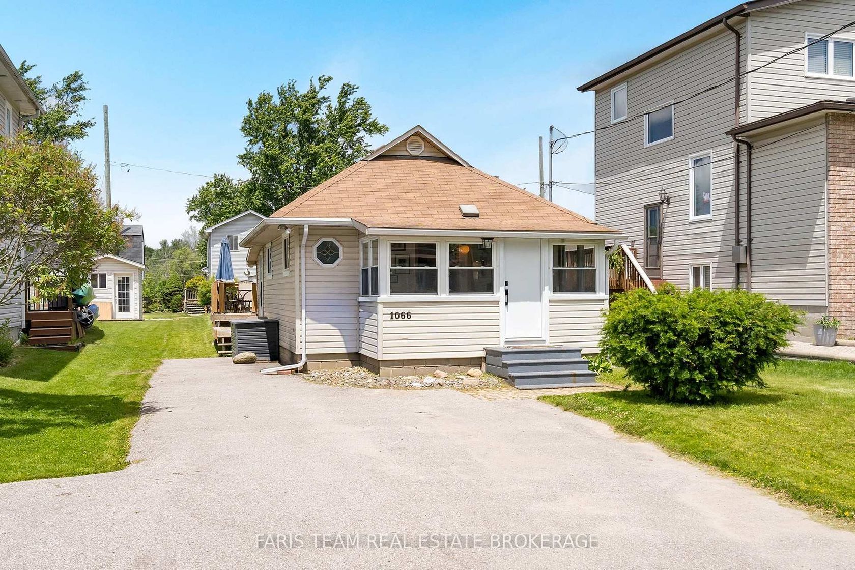 1066 Wood Street, Rural Innisfil, Innisfil photo number 2