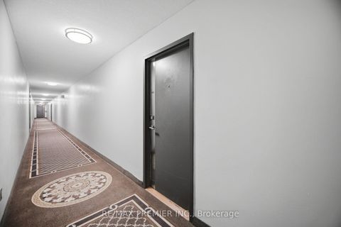 Photo 5 at 406 - 2825 Islington Avenue, Humber Summit, Toronto