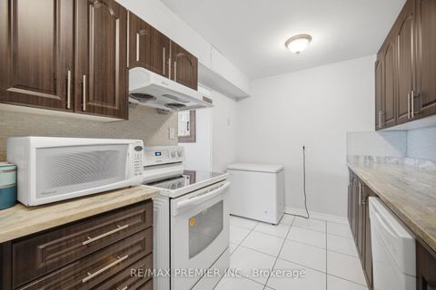 Photo 13 at 406 - 2825 Islington Avenue, Humber Summit, Toronto